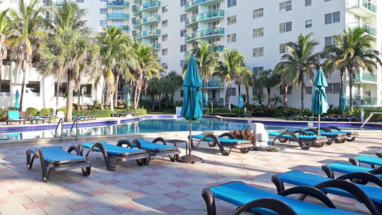 The Tides 2 Bedrooms 9Th Floor We Are On The Beach! Голлівуд Екстер'єр фото